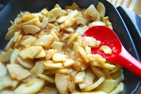 Make Ahead Apple Pie Filling I Made This And It S Great I Cut Back On The Sugar And Tossed