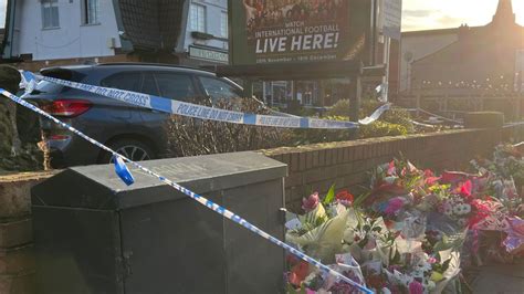 Wallasey Pub Shooting Sister Says Elle Edwards Was Her Soulmate Bbc News