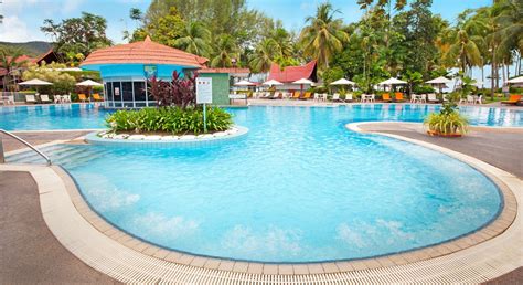 Wellness Swimming Pools Penang Hotel Bayview Beach Resort Penang