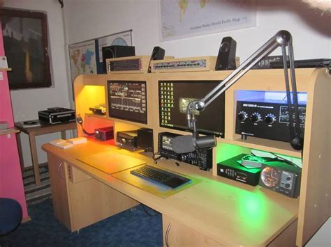 Diy Ham Radio Desk The Ham Radio Shack Ham Radio Radio Shack