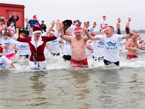 Loughrea Icebreakers Christmas Day Swim 2024 Event In Galway Ireland 🏊‍♀️