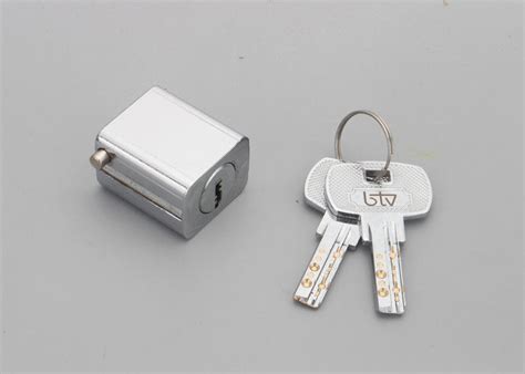 Baby proof your cabinets with one of the best locks available. 3 United High Security Kitchen Cabinet Locks Anti Theft ...