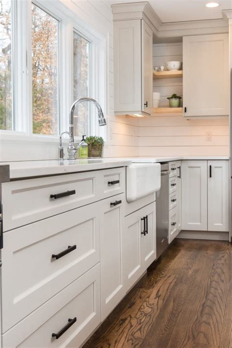 35 White Cabinets With Black Hardware Countertopsnews
