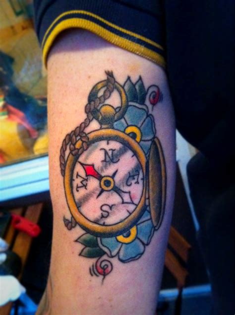 Old School Compass Tattoo Images