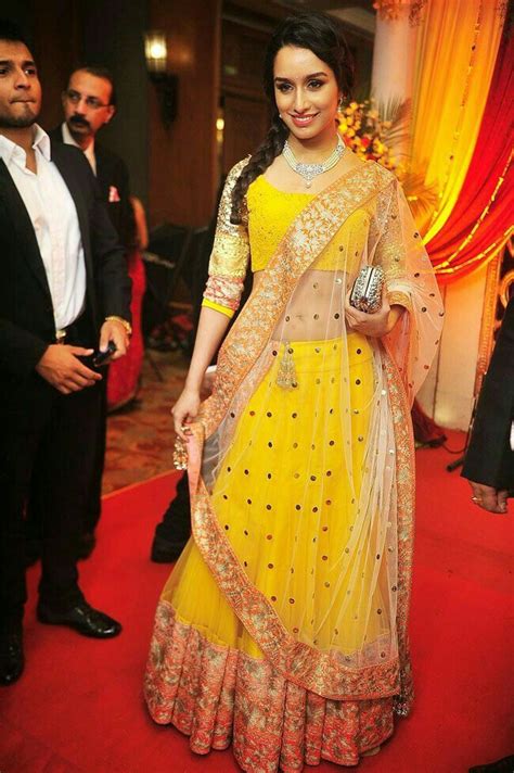 Shraddha Kapoor Bollywood Fashion Indian Outfits Indian Fashion