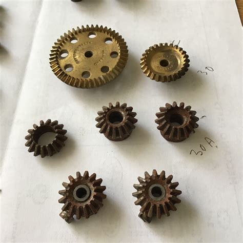 Vintage Meccano Bevel Gears Part 30 A C And Couplings Part 63 63b Ebay