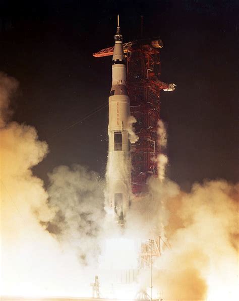 50 Years Ago Today The First Apollo Saturn Night Launch