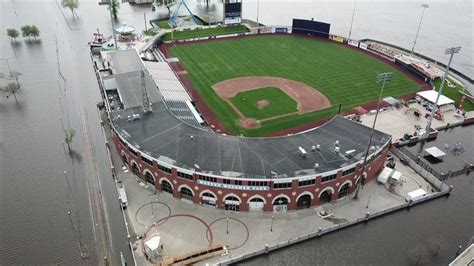 Archive Whos Keeping Modern Woodmen Park Green In The Middle Of The