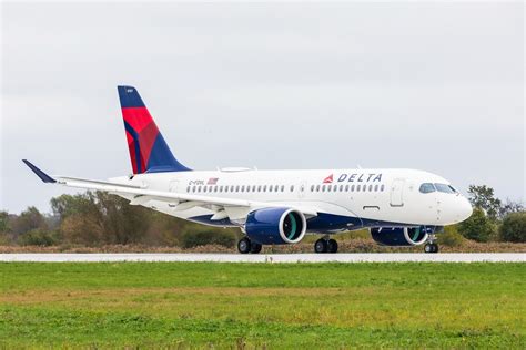 Auslieferung Jetzt Hat Delta Ihren Ersten Airbus A220 Aerotelegraph