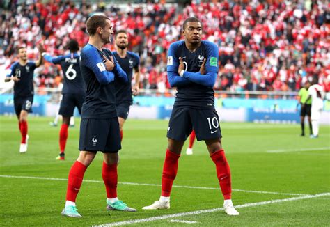 France faced netherlands on sunday and brought home the world cup trophy with them. Kylian mbappé makes #worldcup history for france. antoine griezmann joins in with his ...