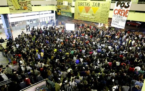 alunos da usp decidem manter greve e ocupação da reitoria rede brasil atual