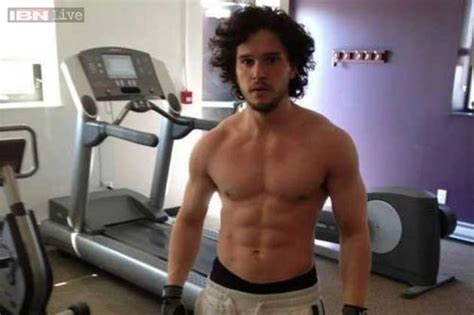 Jon Snow Is So Ripped Heres A Picture Of The Game Of Thrones Star