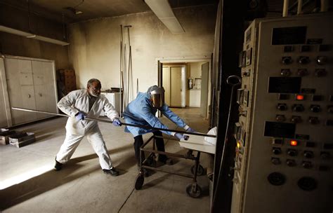 At Las Morgue The Remains Of Thousands Go Unclaimed Los Angeles Times