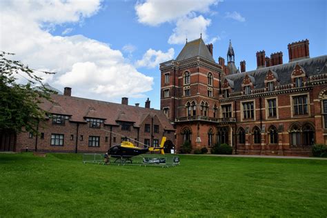 Travel Kelham Hall And Country Park Nottinghamshire Free Day Out
