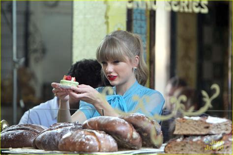 Taylor Swift Begin Again Video Shoot In Paris Photo 499007 Photo