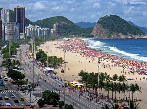 Carioca incluindo também a esplanada de santo antônio, com as avenidas república do chile e do paraguai. Rio De Janeiro | Brazil | Carnival and the City