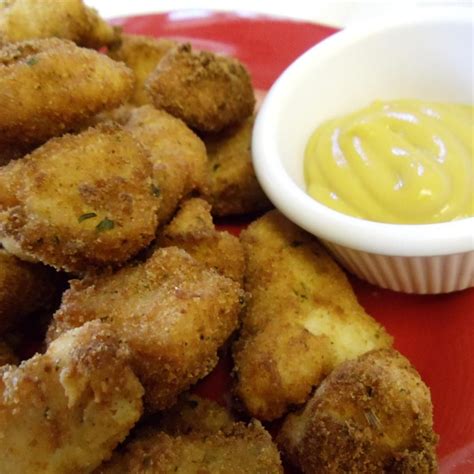 Chicken nuggets are one of the most commonly eaten dish in fast food restaurants. Yummy Homemade Chicken Nuggets | Recipe | Recipes, Yummy ...