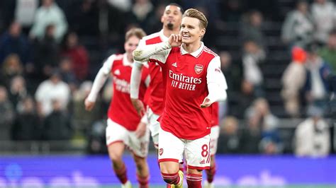 Arsenal Extend Premier League Lead To Eight Points With Win At Tottenham