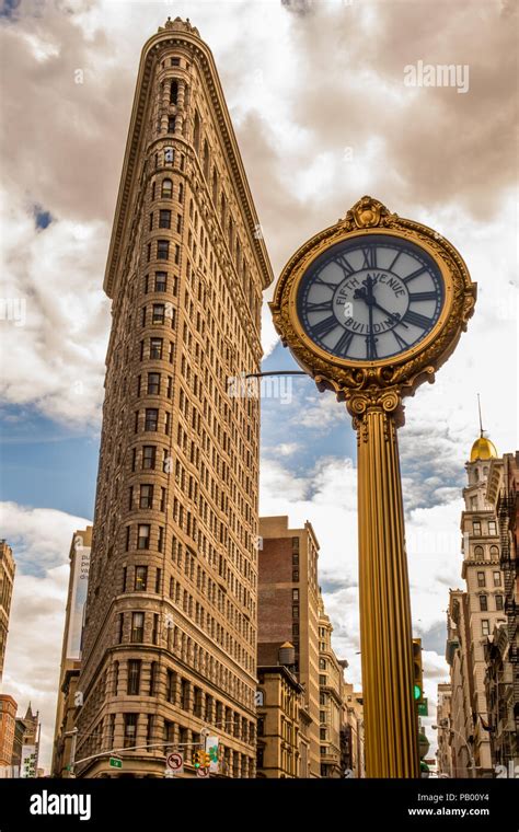 Fifth Avenue Clock High Resolution Stock Photography And Images Alamy