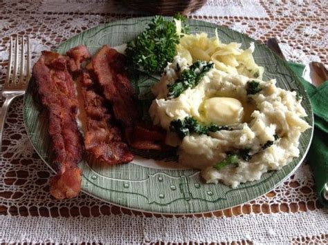 Well, you may have your house all decorated with eggs, bunnies and cute little carrots, but have you thought about easter dinner yet? The reason we celebrate Saint Patrick's Day and recipes ...
