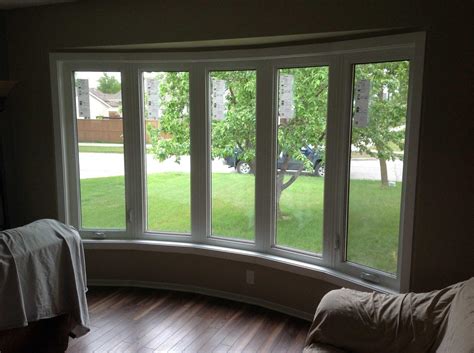 Bay window is a generic term for all protruding window constructions, regardless of whether they are curved or angular, or run over one or multiple storeys. What You Should Know About Bow and Bay Window Prices