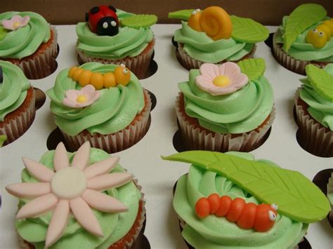Bug Cupcakes Are Great For A Garden Themed Party Garden Party