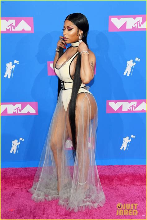 Nicki Minaj Gana Por Mejor Video Hip Hop Y Luce Tremendo Vestido Periódico Am