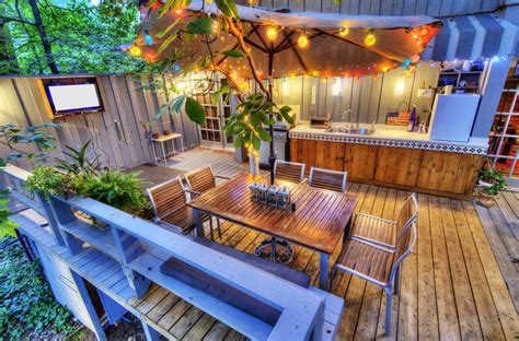 Great Outdoor Living Space Design Ideas Malek Construction