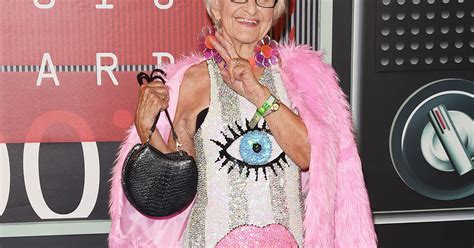 Baddie Winkle La Mujer Más Moderna De Instagram Tiene 87 Años Vanity