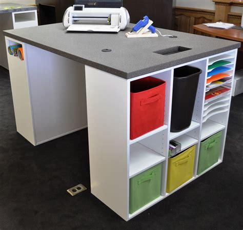 Maybe you can also use it as a desk and put it in your home office. Craft Table And Storage Choices for Crafters | Craft Table ...