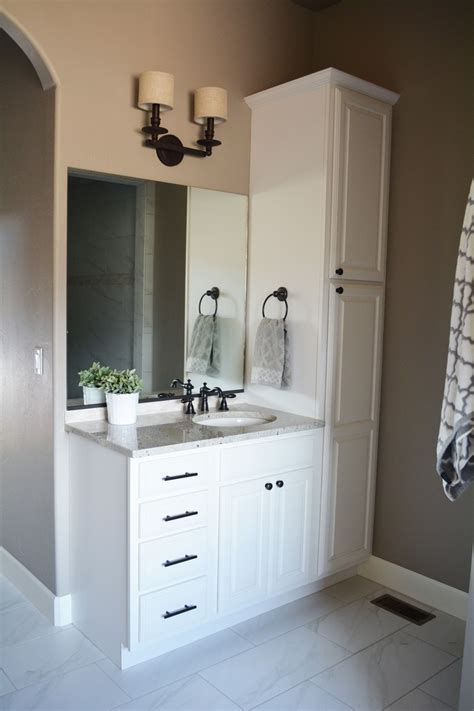 If you shower lacks space, you can install a shelf in about 20 minutes. 34+ Gorgeous Modern Small Bathroom Vanities Ideas - Page 7 ...