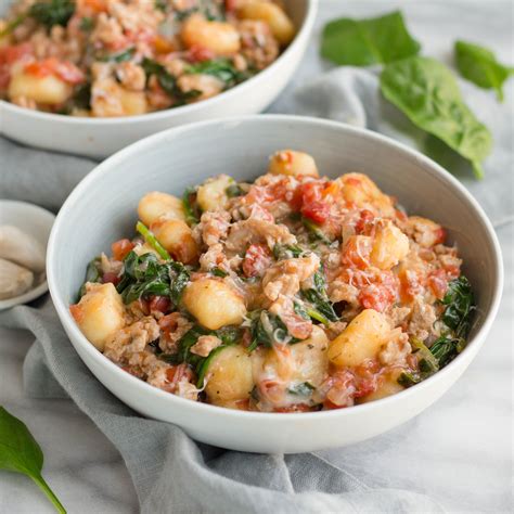 Mealime Cheesy One Pot Gnocchi With Italian Sausage Spinach