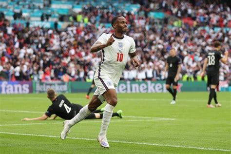 Kick Off England And Ukraine Complete The Final Eight In Euro 2020 Ghana Latest Football News