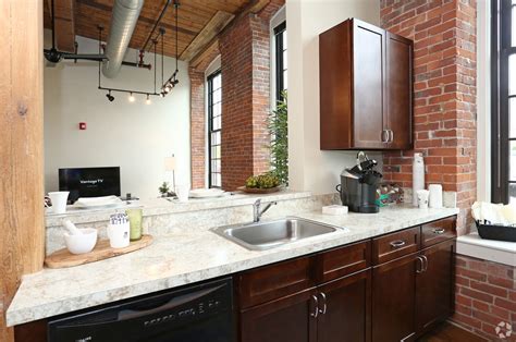 We provide a cost calculator, pricing tools, and more so you'll know exactly what it will cost to live in the city you love. Capitol Lofts Apartments - Hartford, CT | Apartments.com