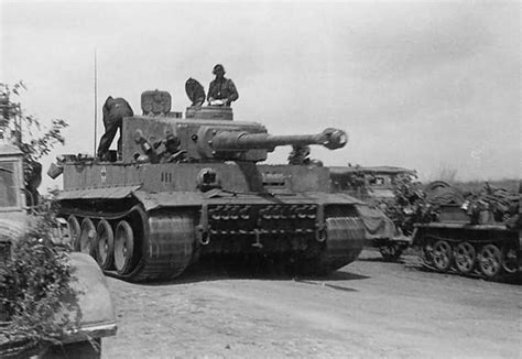 Tiger I Number 913 Ss Panzer Regiment 3 Totenkopf Kursk World War Photos