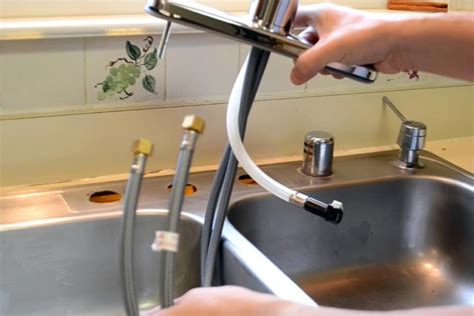 Moen Kitchen Faucet Leaking Under Sink Wow Blog