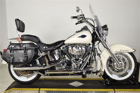 Pre Owned 2015 Harley Davidson Softail Heritage Classic Flstc Softail