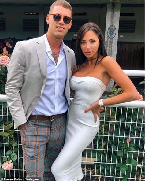 Tammy Hembrow Throws Shade At Her Ex Fiance Reece Hawkins Daily Mail