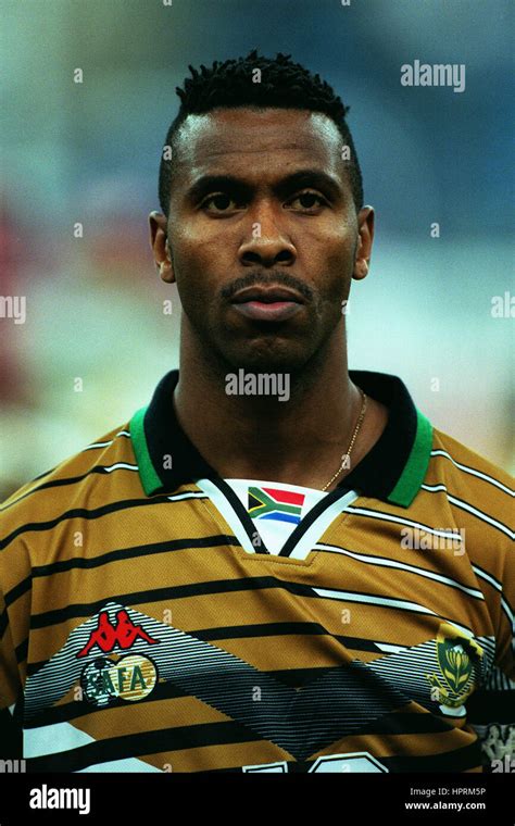 Lucas Radebe South Africa And Leeds United Fc 08 January 1998 Stock Photo