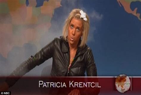 Patricia Krentcil Kristen Wiig Mimics Tanning Mom In Saturday Night