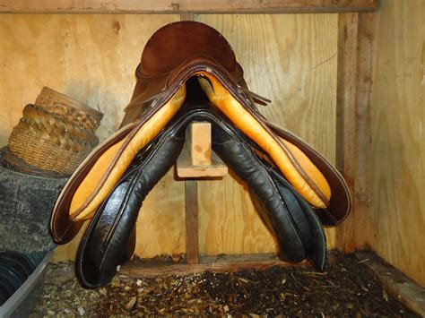 #saddlerack #horsesaddle #saddlestandhere are 2 simple ways to get a great saddle rack. Purple Dancing Dahlias: ~ Easy DIY Collapsible Saddle Racks