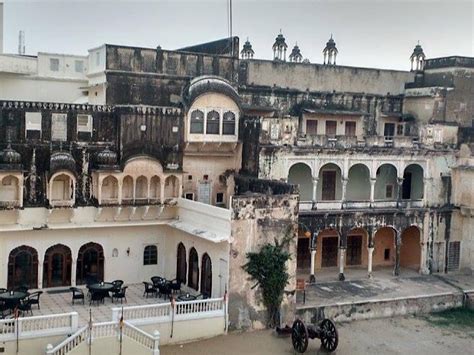 the powerful haveli highland mandawa rajasthan ~ the land of wanderlust