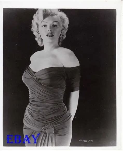 Marilyn Monroe Busty Whands Behind Her Back Rare Photo 4400 Picclick