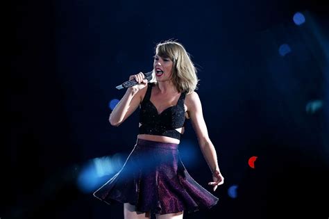 Taylor Swift Performs At The 1989 World Tour In Melbourne 12102015