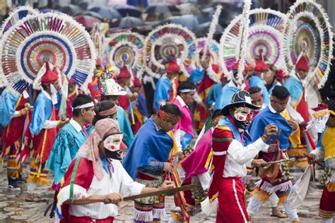 Feria Del Huipil Medio Siglo De Tradición Indígena La Silla Rota