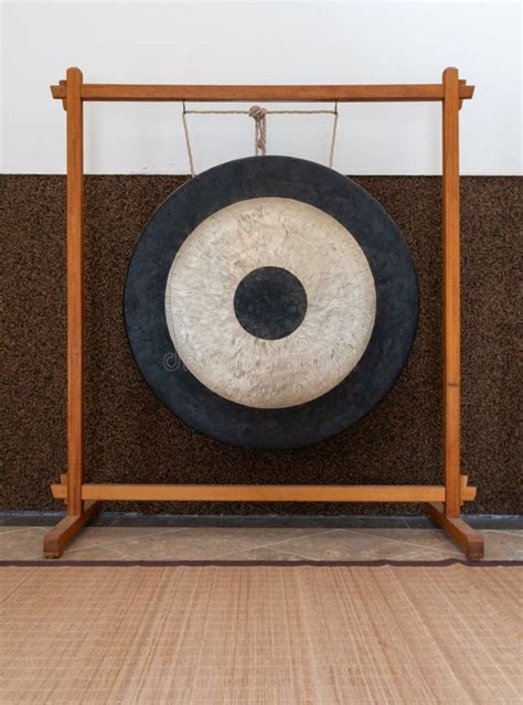 Big Gong In Meditation Room Stock Image Image Of Asia Ancient 129451407