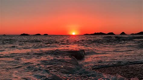 Download hd sunset photos for free on unsplash. Download wallpaper 1920x1080 sea, ocean, sunset, foam, surf, horizon full hd, hdtv, fhd, 1080p ...