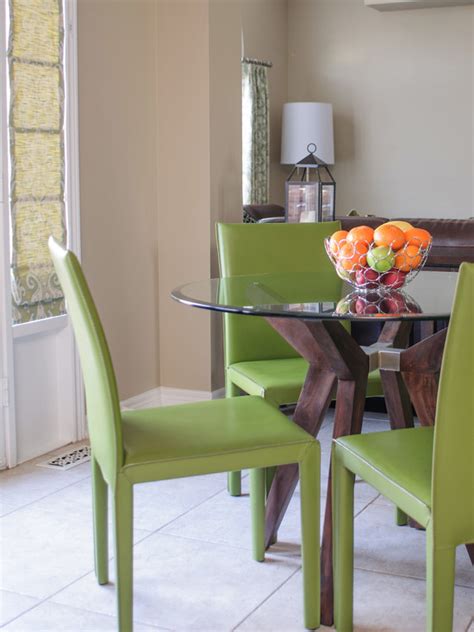 4.6 out of 5 stars. Modern kitchen tables for small spaces