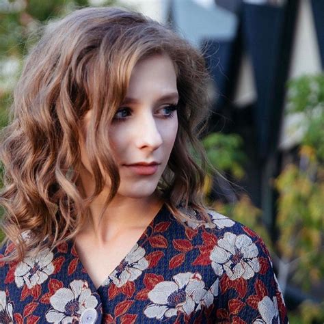 Лиза арзамасова — биография, интервью на сайте сериала «папины дочки». Галина Сергеевна из сериала «Папины дочки» активно ...