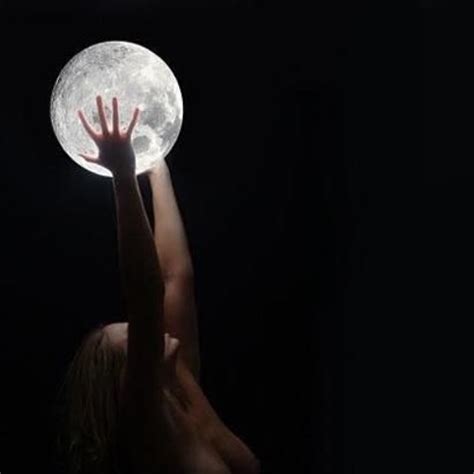 Stream Catching The Moon By Wiriamu Firippu Listen Online For Free On